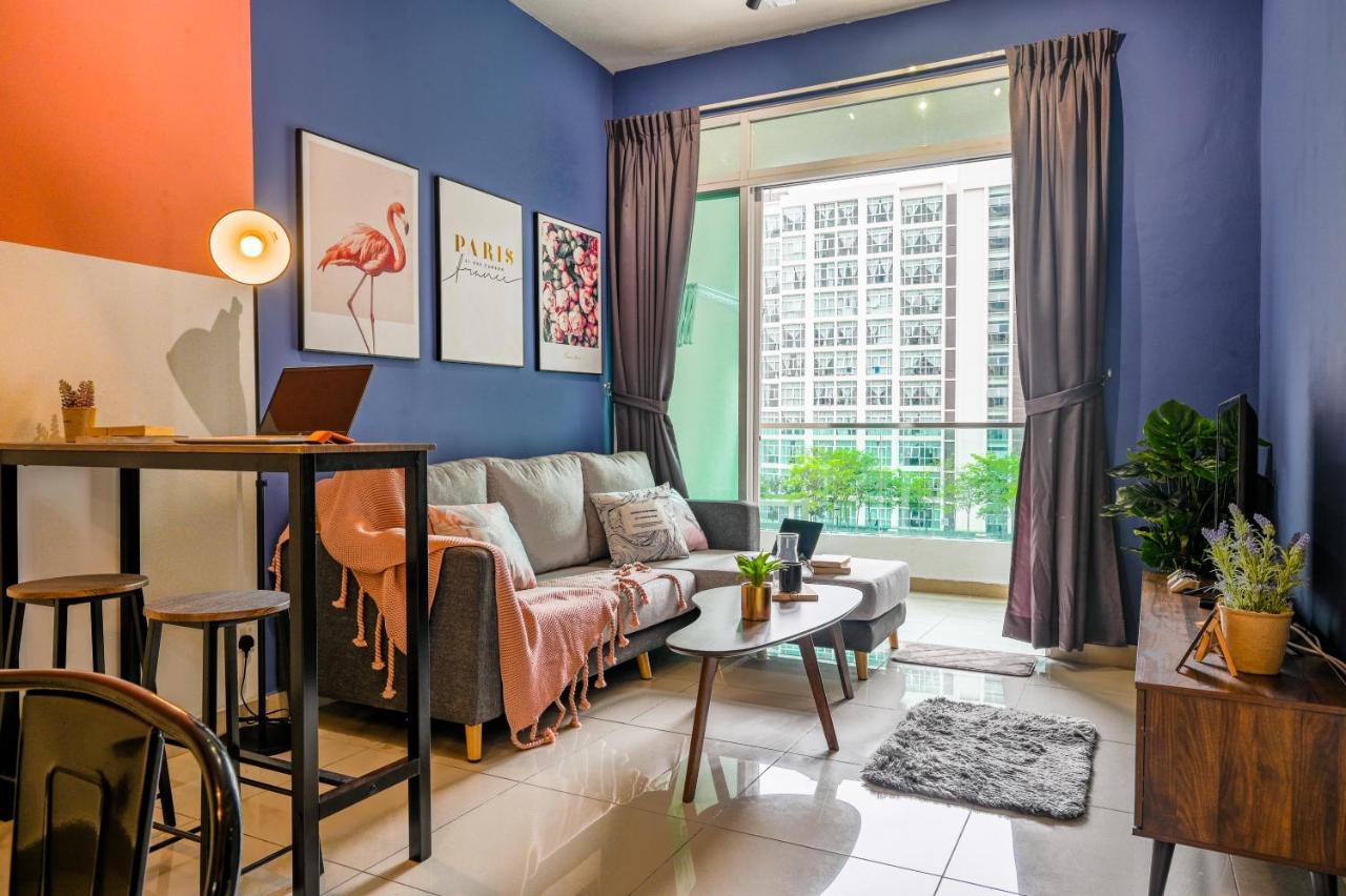 Urban Oasis, 3Br Apt In Prime Location At Cyberjaya By Verano Bagian luar foto